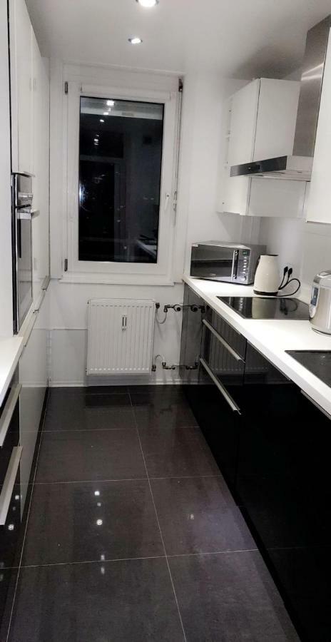 Sehr Schöne drei Zimmer Delüx Wohnung in Sindelfingen Exterior foto